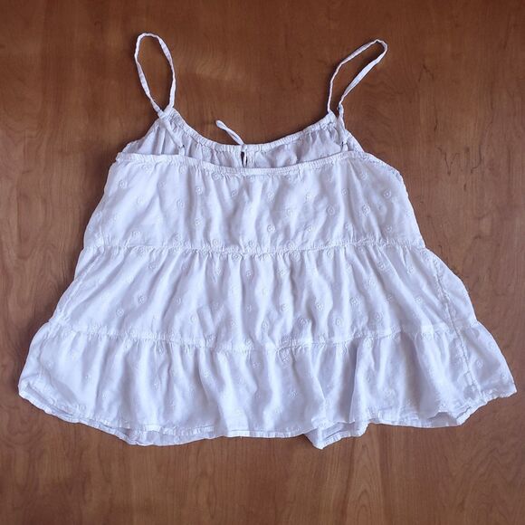 Old Navy White Tiered Sleeveless Top XL Embroidered Floral Cottage Boho Tie Neck - Picture 4 of 7
